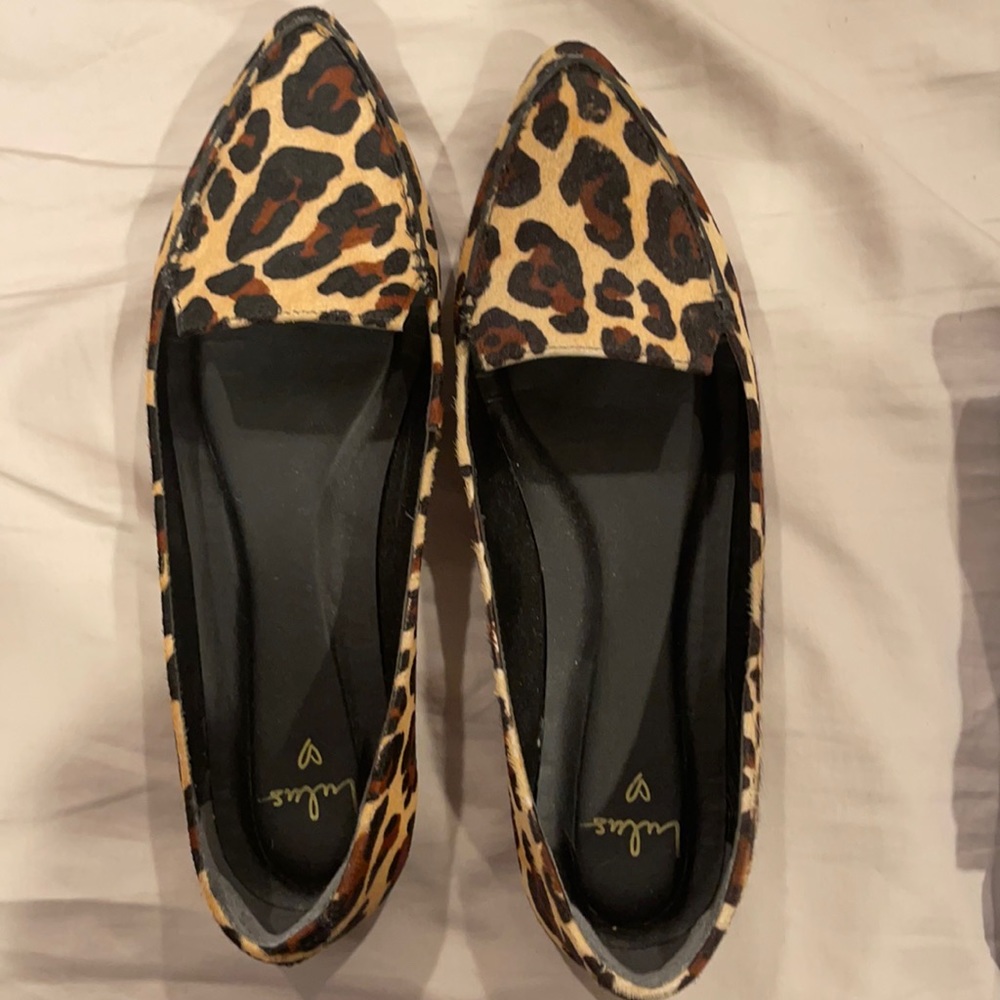 Lulus leopard flats